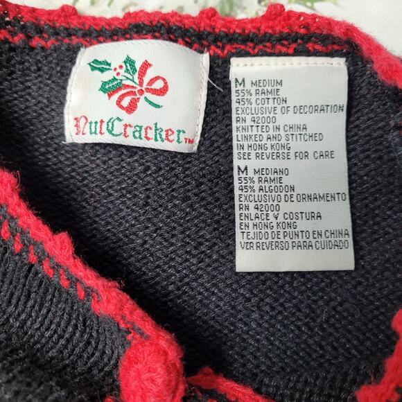 Vintage NutCracker Ice Skating Bears Embellished Black Cardigan size Medium - Picture 8 of 9